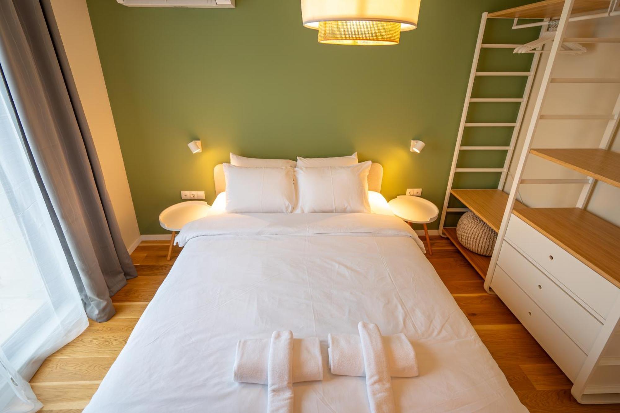 Design 1Bdr Apartment Near City Center София Екстериор снимка
